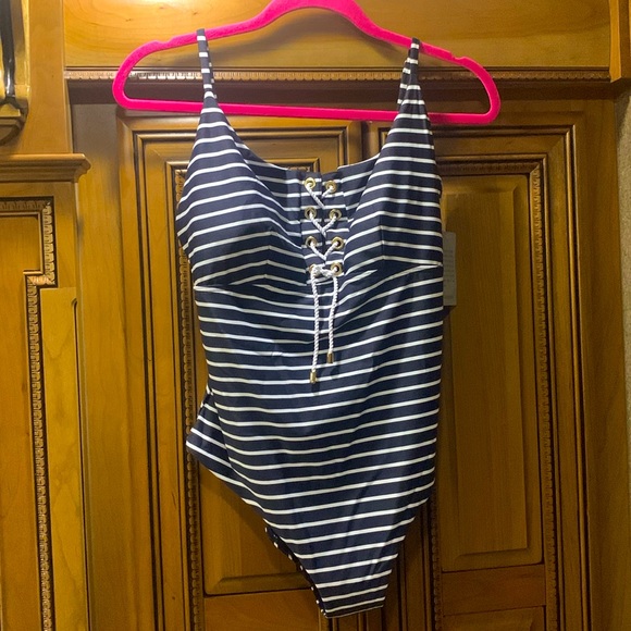 NWT Sea Level Stripe Lace-Up Longline One-Piece Swimsuit
Size 12 - Picture 4 of 5